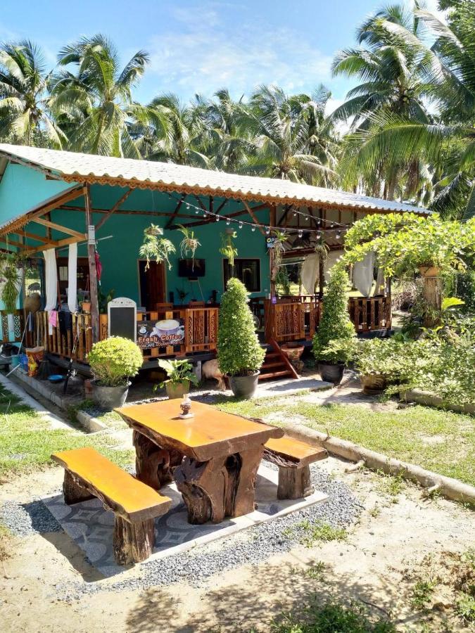 Kuba Bungalows Ko Kut ภายนอก รูปภาพ