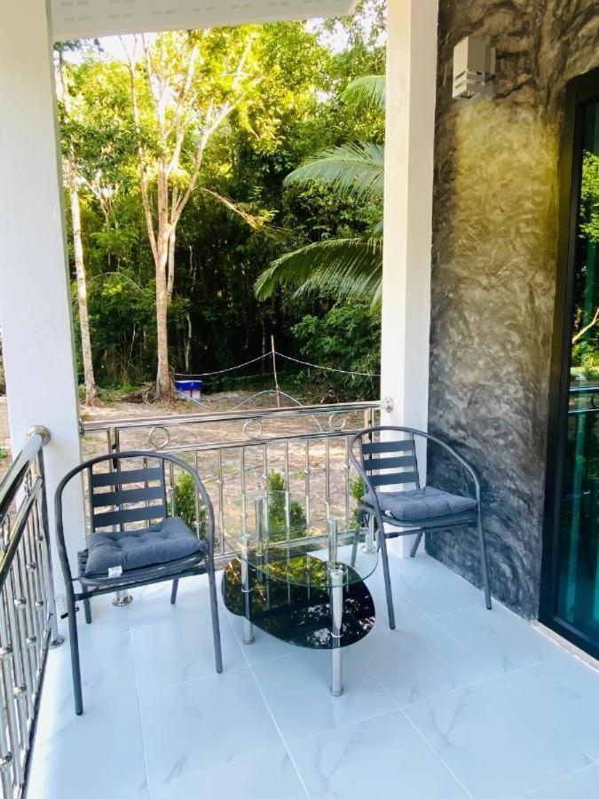 Kuba Bungalows Ko Kut ภายนอก รูปภาพ